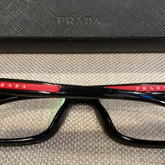 PRADA EYE GLASSES 🤓 VPS 04B 53 15 1AB 101 140 black frame side logo & flap case - Picture 2 of 16